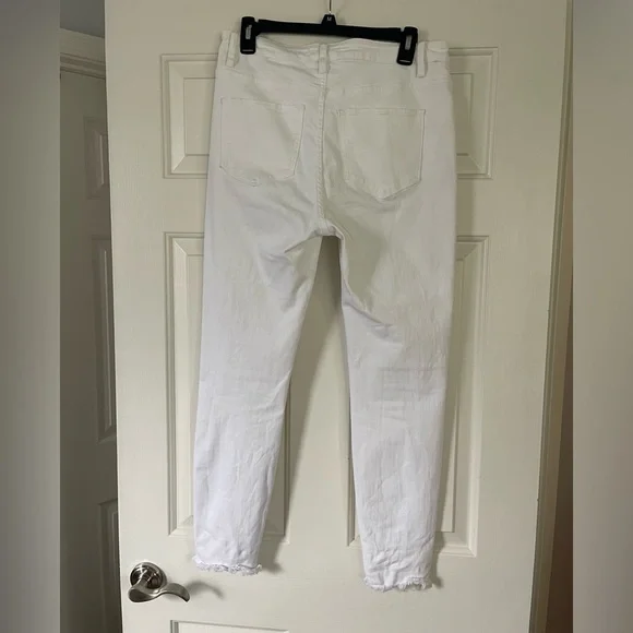 Pink Lily white jeans NWOT - Picture 5 of 6